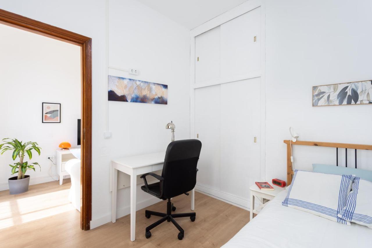 Precioso Apartamento Renovado En كانديلاريا المظهر الخارجي الصورة