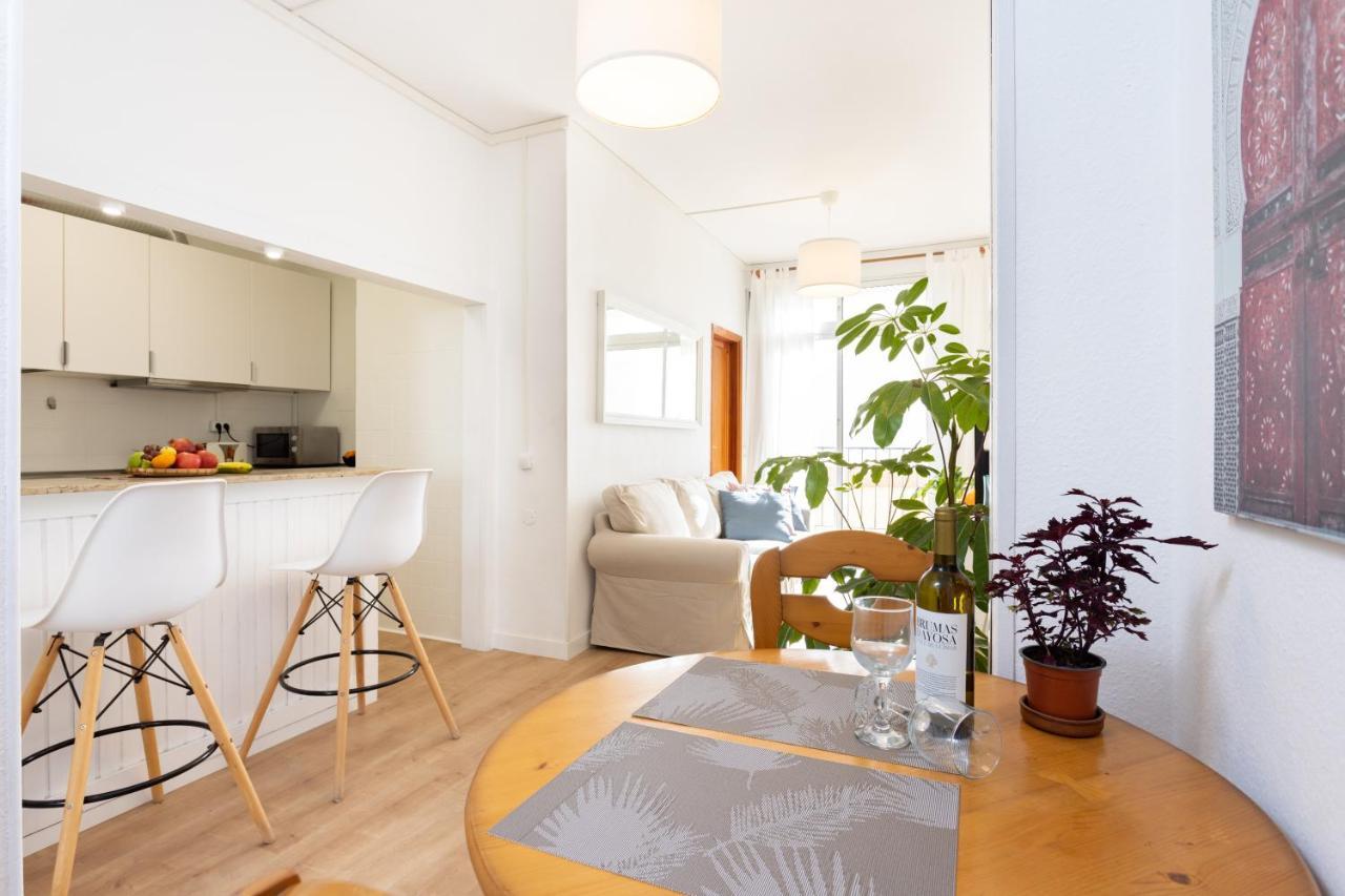 Precioso Apartamento Renovado En كانديلاريا المظهر الخارجي الصورة