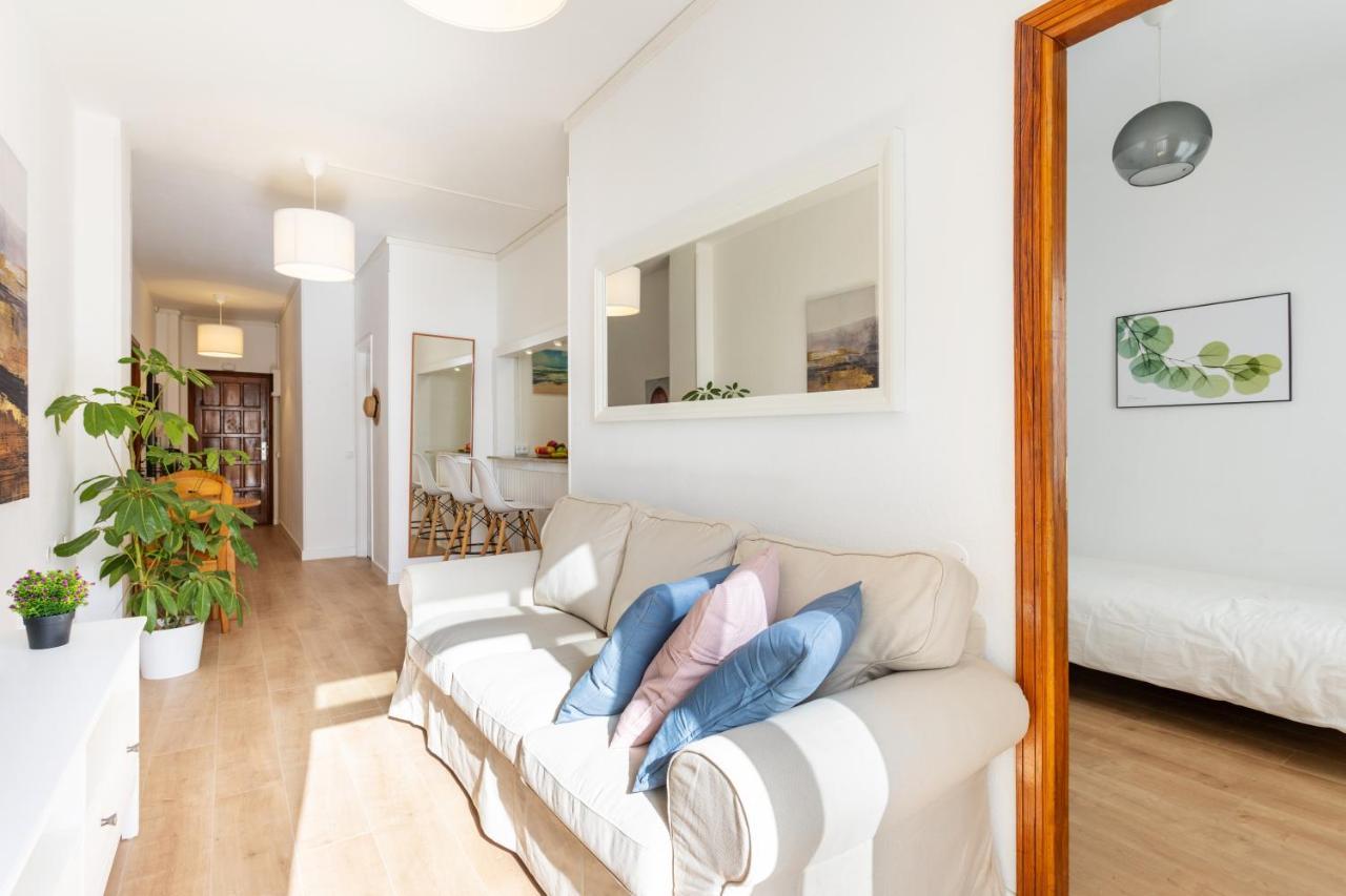 Precioso Apartamento Renovado En كانديلاريا المظهر الخارجي الصورة